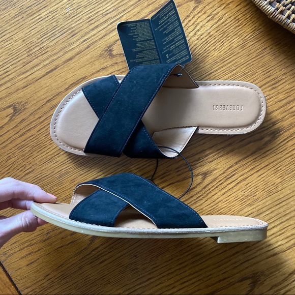 Slide Sandals - Picture 2 of 4